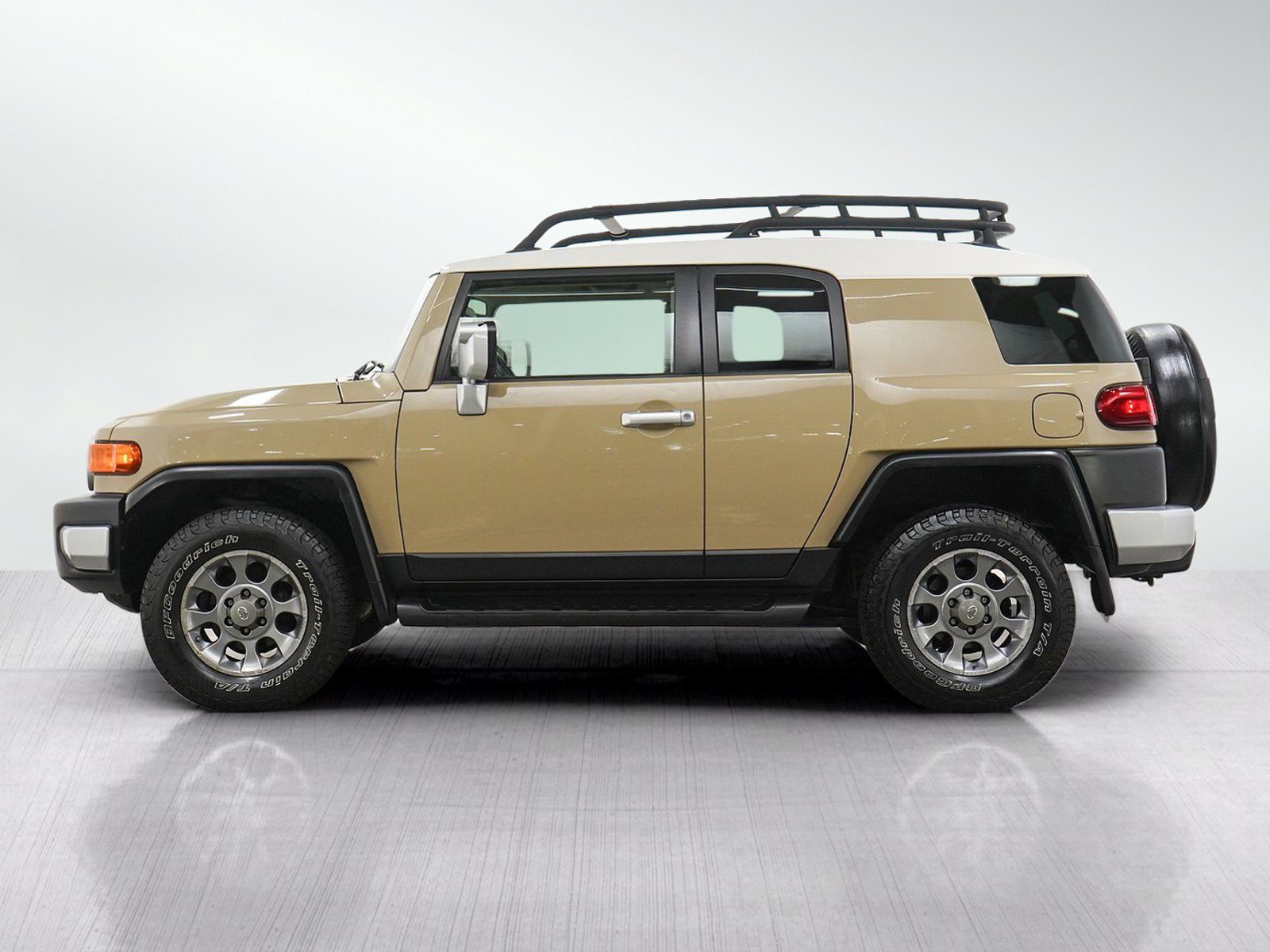 toyota fj cruiser 2011 JTEBU4BF5BK110776 image toyota fj cruiser 2011 JTEBU4BF5BK110776 image